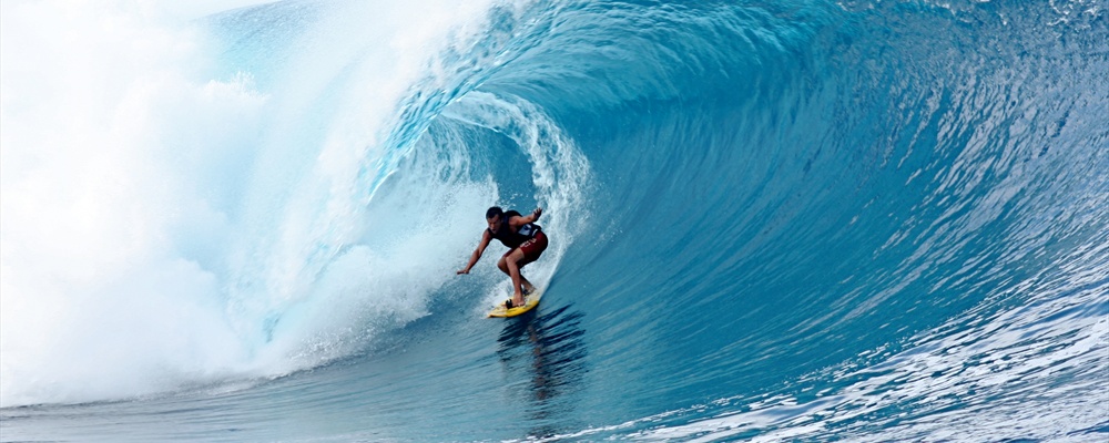 Top 10 Best Places To Surf