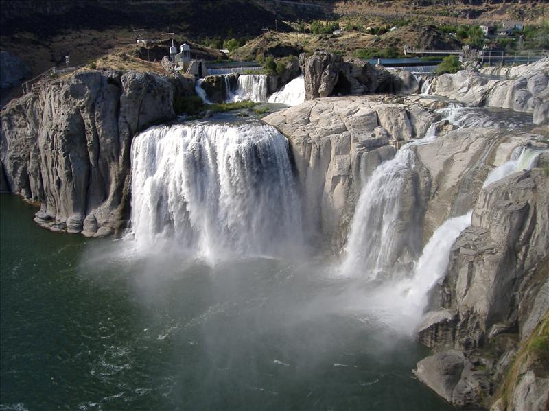 Shoshone Falls