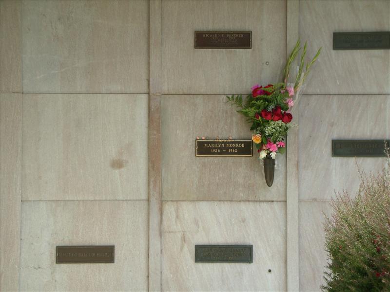 Marilyn Monroe's Grave